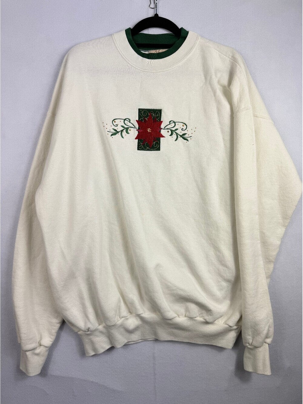 Vintage 90s Poinsettia Christmas Sweatshirt Embroidered Holiday Crewneck Large